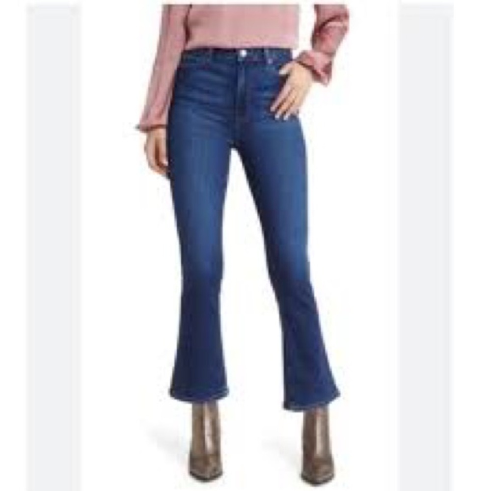 NWT. Ann Taylor Highrise Perfect Pocketing The Boot Crop Jeans. 4P